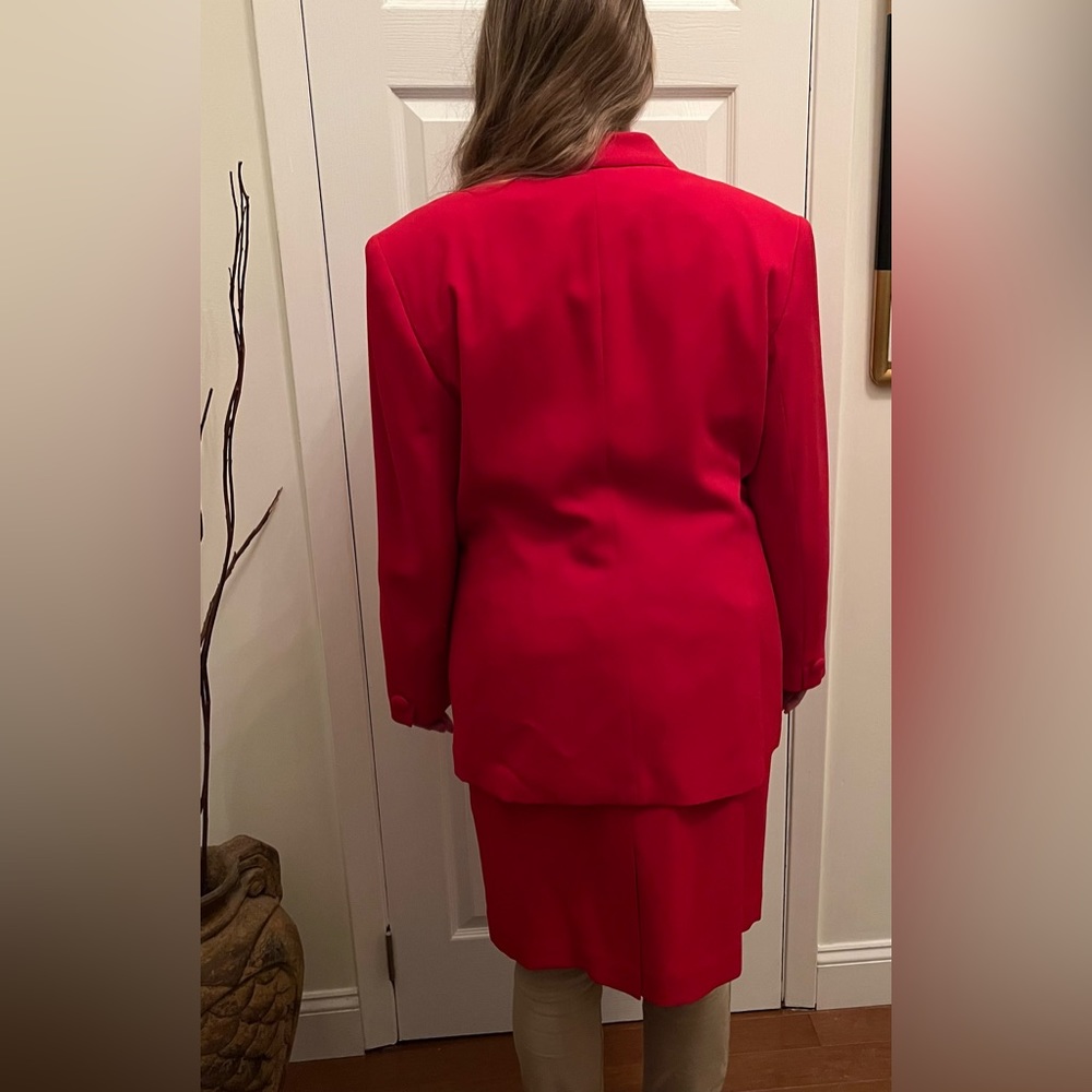 Saville Vintage Red Suit Blazer/Skirt Sz 16 - Picture 10 of 11